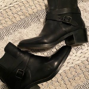 COACH Moto chic Booties